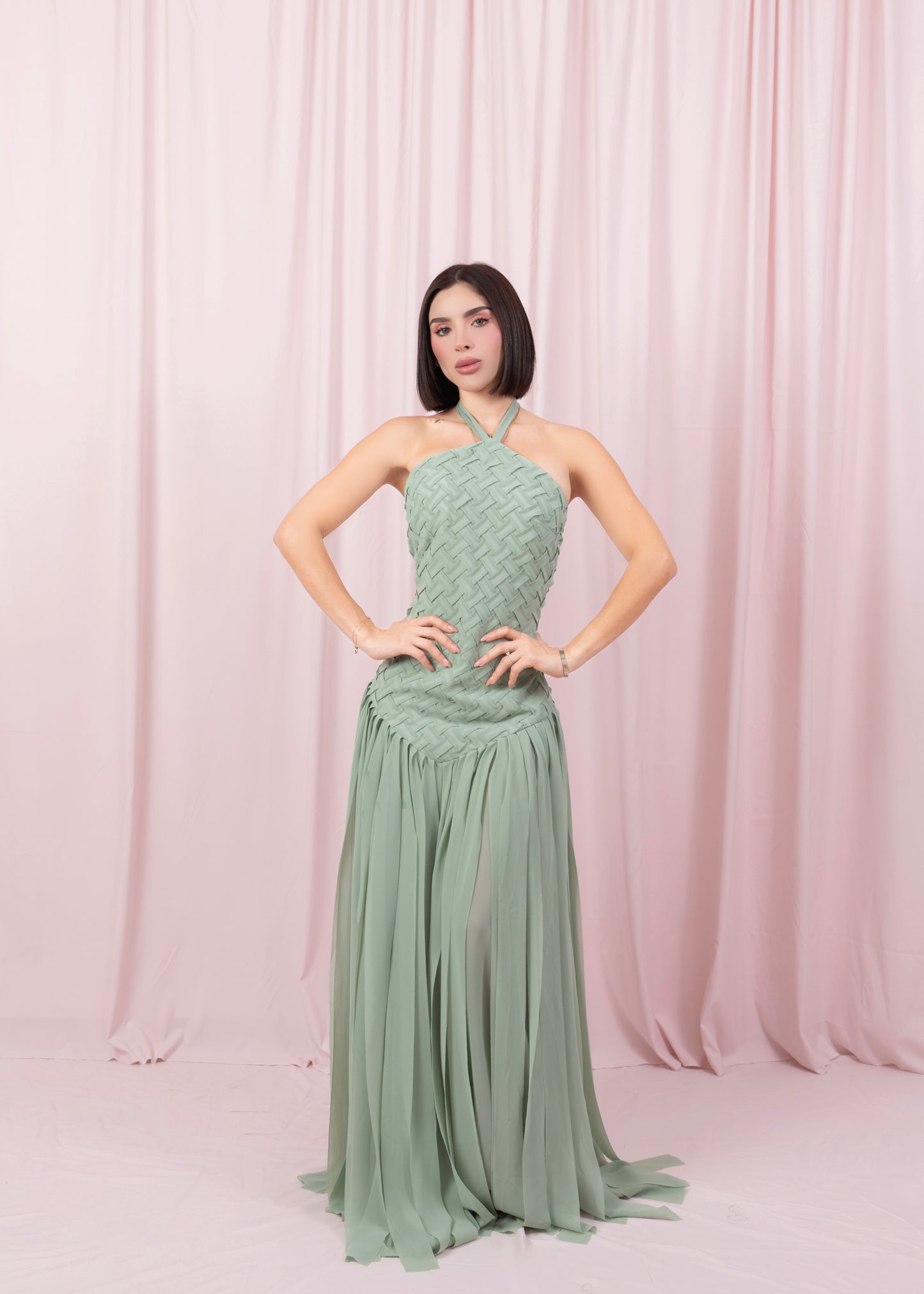 Vestido halter “JADE”