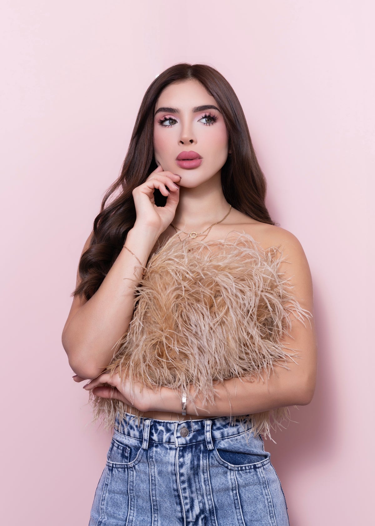 “KIRA” feather top
